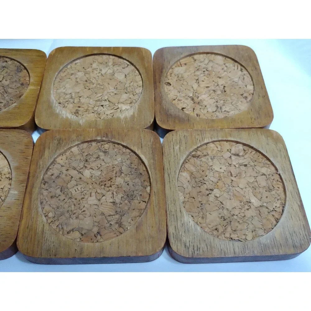 Vintage wood cork coaster set w/ stand in box Clorwood dist. Taiwan